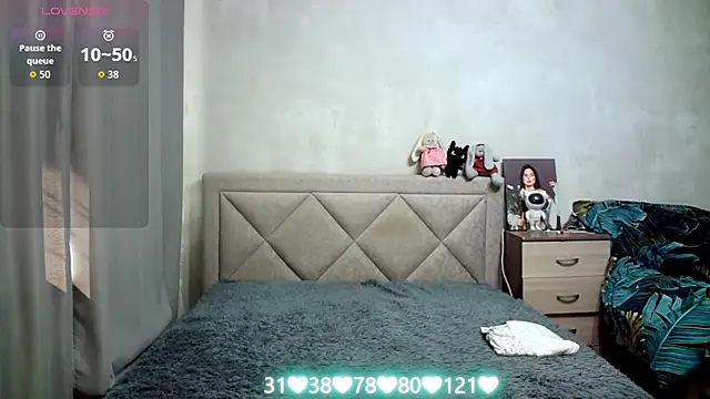 Snapshot of juliettkalen chatting on September 2025 10:39:01 AM juliettkalen online show from September 2025 10:39:01 AM
