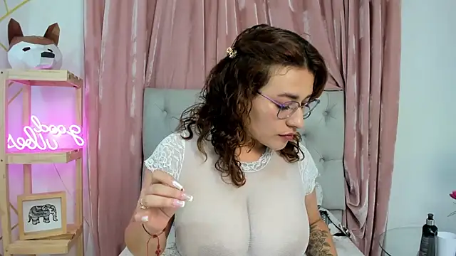 alix bay online show from February 2025 03:58:01 AM