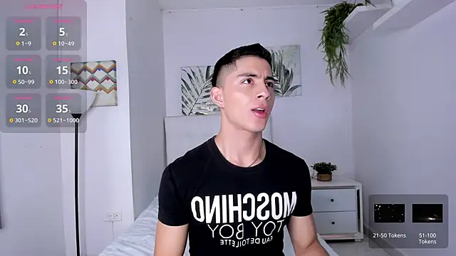 Snapshot of Matty_Adams chatting on March 2025 03:38:02 PM Matty Adams online show from March 2025 03:38:02 PM