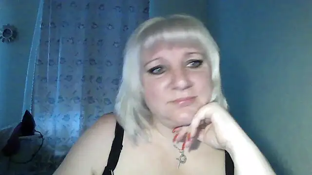 MeilomaWesa online show from December 2025 10:56:02 AM