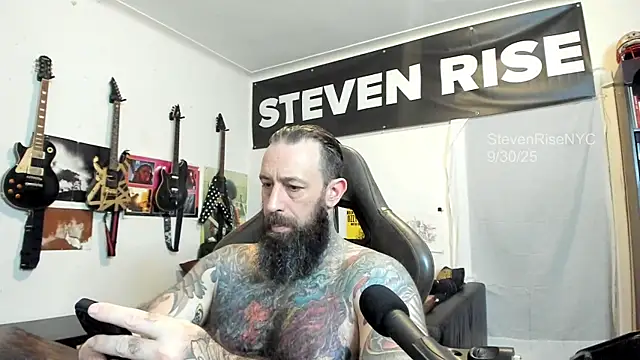StevenRiseNYC online show from October 2025 01:33:02 AM