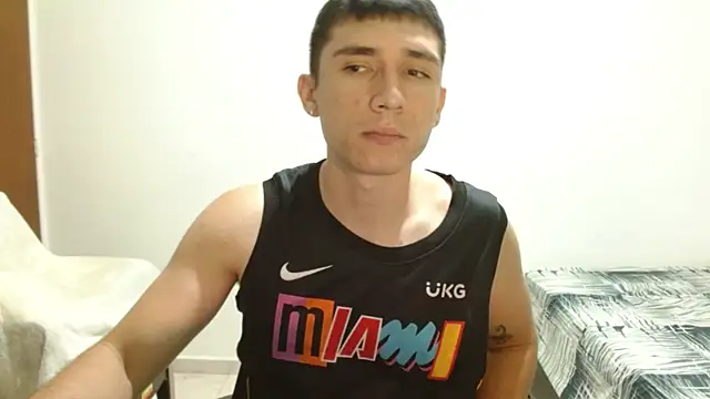ChicoMaloFfF online show from June 2026 01:33:01 AM