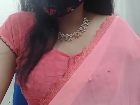 Lovely Siri 23 online show from March 2026 06:03:01 PM