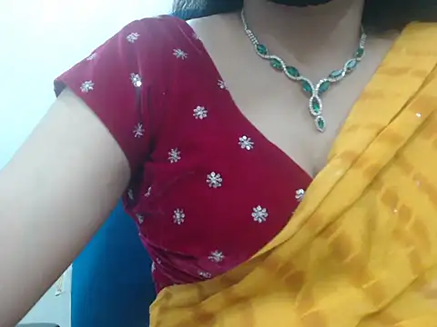 Lovely Siri 23 online show from April 2026 05:17:01 PM