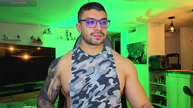 Michael Diamond online show from November 2025 02:35:02 AM