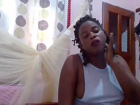 Snapshot of sweetbabra1 chatting on June 2026 01:48:02 PM sweetbabra1 online show from June 2026 01:48:02 PM