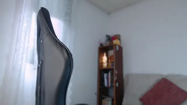 Snapshot of skinny_Raven chatting on June 2026 10:18:02 PM skinny Raven online show from June 2026 10:18:02 PM