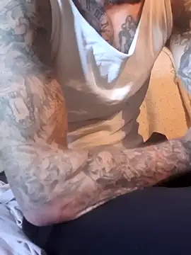 PIercingBoy38 online show from February 2025 01:43:02 PM