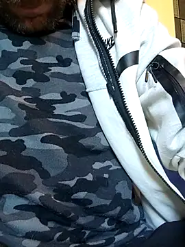 PIercingBoy38 online show from October 2025 11:38:02 AM