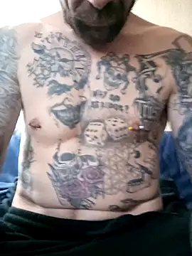 Snapshot of PIercingBoy38 chatting on March 2026 01:37:02 PM PIercingBoy38 online show from March 2026 01:37:02 PM