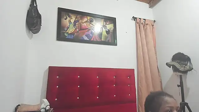 Snapshot of Alissamore3 chatting on July 2026 09:03:01 PM Alissamore3 online show from July 2026 09:03:01 PM