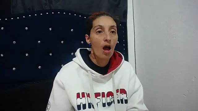 anyu1306 online show from December 2024 05:48:02 AM