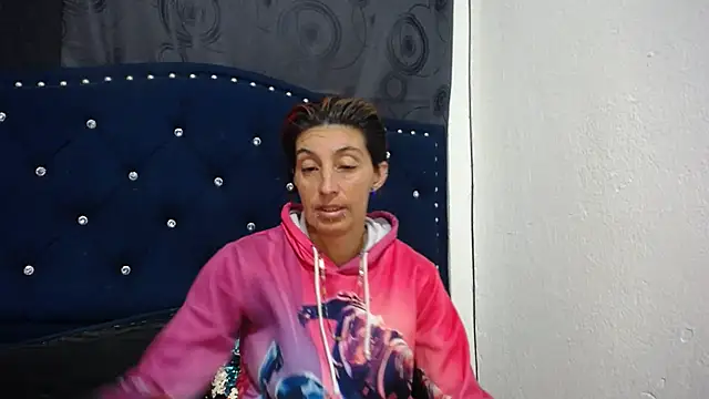 anyu1306 online show from January 2025 05:10:01 AM