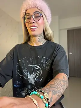 Miss sagitario online show from April 2026 11:38:02 AM