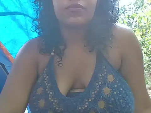 Snapshot of savanahottie chatting on January 2026 03:17:02 PM savanahottie online show from January 2026 03:17:02 PM