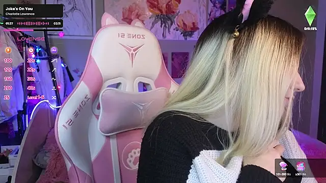 Evie Ro online show from December 2024 08:32:01 PM