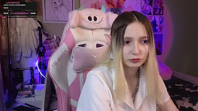 Evie Ro online show from February 2025 12:28:01 AM