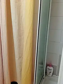 JOHANNA9MOI02 online show from October 2025 07:32:01 PM