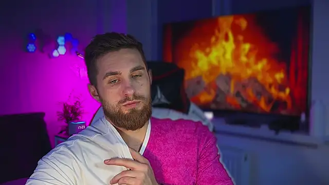 Snapshot of Sweeet__boy chatting on February 2026 02:23:01 PM Sweeet boy online show from February 2026 02:23:01 PM