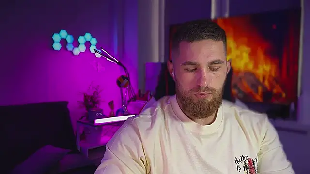 Snapshot of Sweeet__boy chatting on February 2026 07:45:01 AM Sweeet boy online show from February 2026 07:45:01 AM