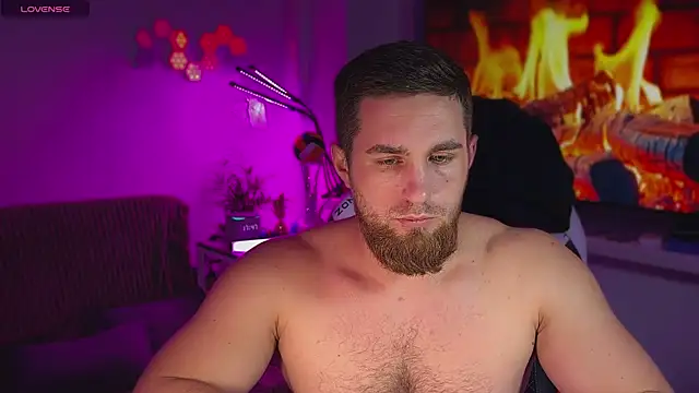 Snapshot of Sweeet__boy chatting on February 2026 02:47:02 PM Sweeet boy online show from February 2026 02:47:02 PM