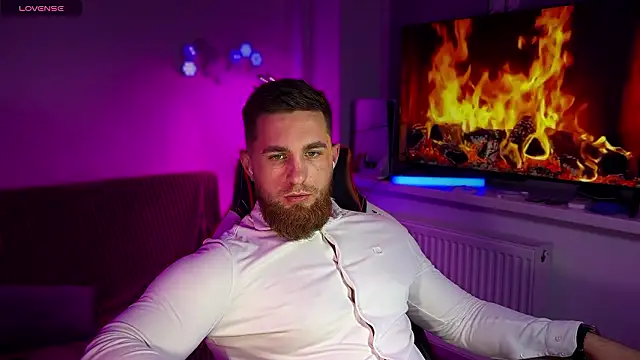 Snapshot of Sweeet__boy chatting on March 2026 09:32:02 PM Sweeet boy online show from March 2026 09:32:02 PM