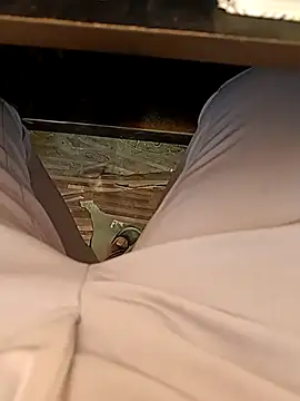 u wan me online show from April 2026 06:44:02 AM