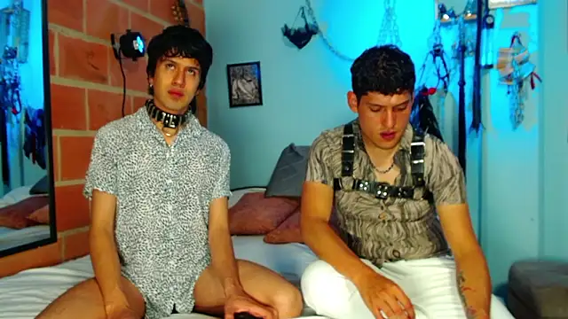 dom2travelersss online show from March 2026 06:14:02 PM