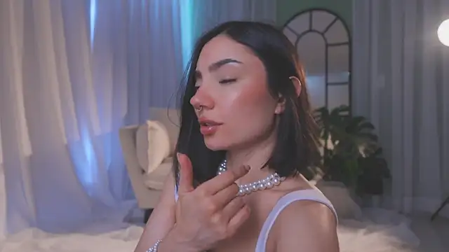 AmyArmstrong online show from February 2026 08:49:01 PM