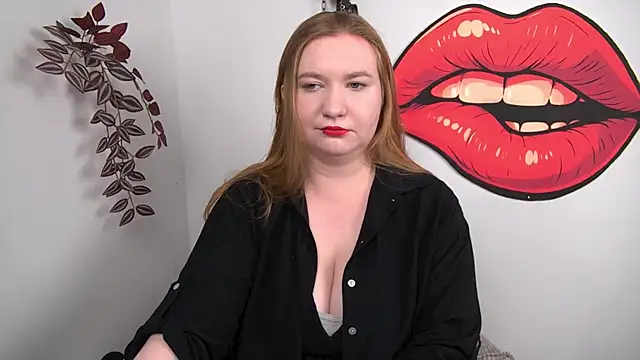 LaraDream online show from March 2026 04:48:01 PM