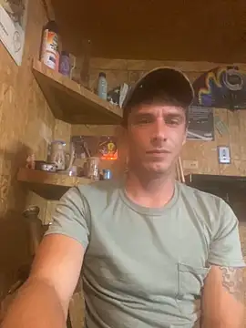 Snapshot of DillPie chatting on September 2025 01:17:02 AM DillPie online show from September 2025 01:17:02 AM