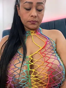Snapshot of sofia_xxx02 chatting on April 2026 12:03:02 AM sofia xxx02 online show from April 2026 12:03:02 AM