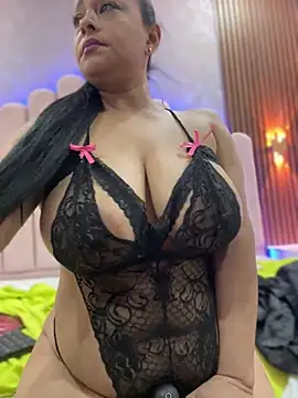 Snapshot of sofia_xxx02 chatting on April 2026 11:58:01 PM sofia xxx02 online show from April 2026 11:58:01 PM